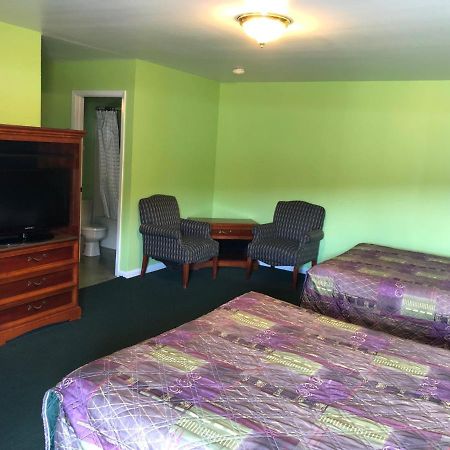 Ranch House Motel 마크스빌 외부 사진